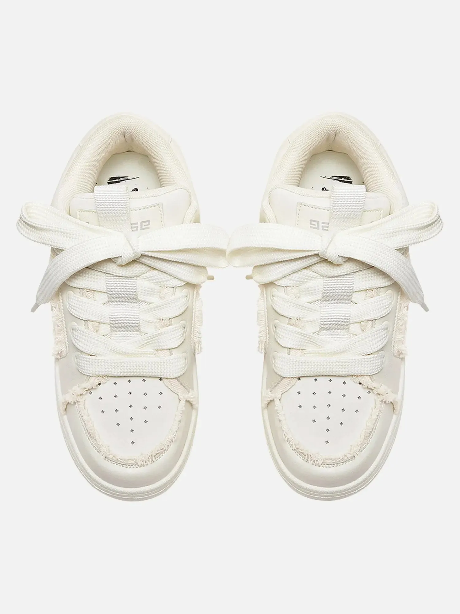 1984 Cute Dragon Series Tassel Sneakers