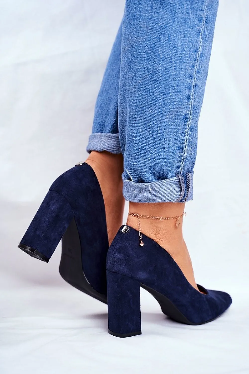 Block heel pumps Step in style