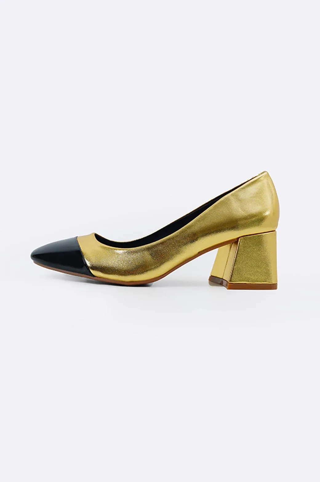 CONTRAST BLOCK HEEL