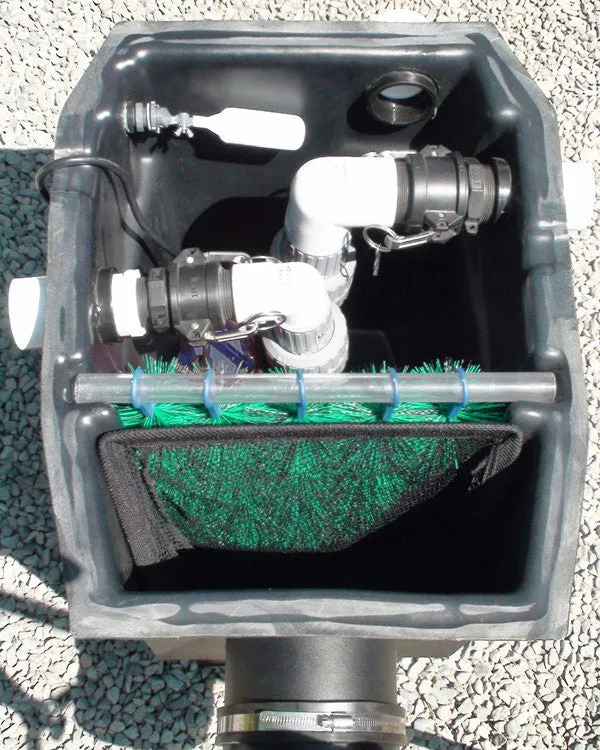 Medium Pond Skimmer - Piper HydroClean™ 7,000 gph Max, 2" Outlet Ports