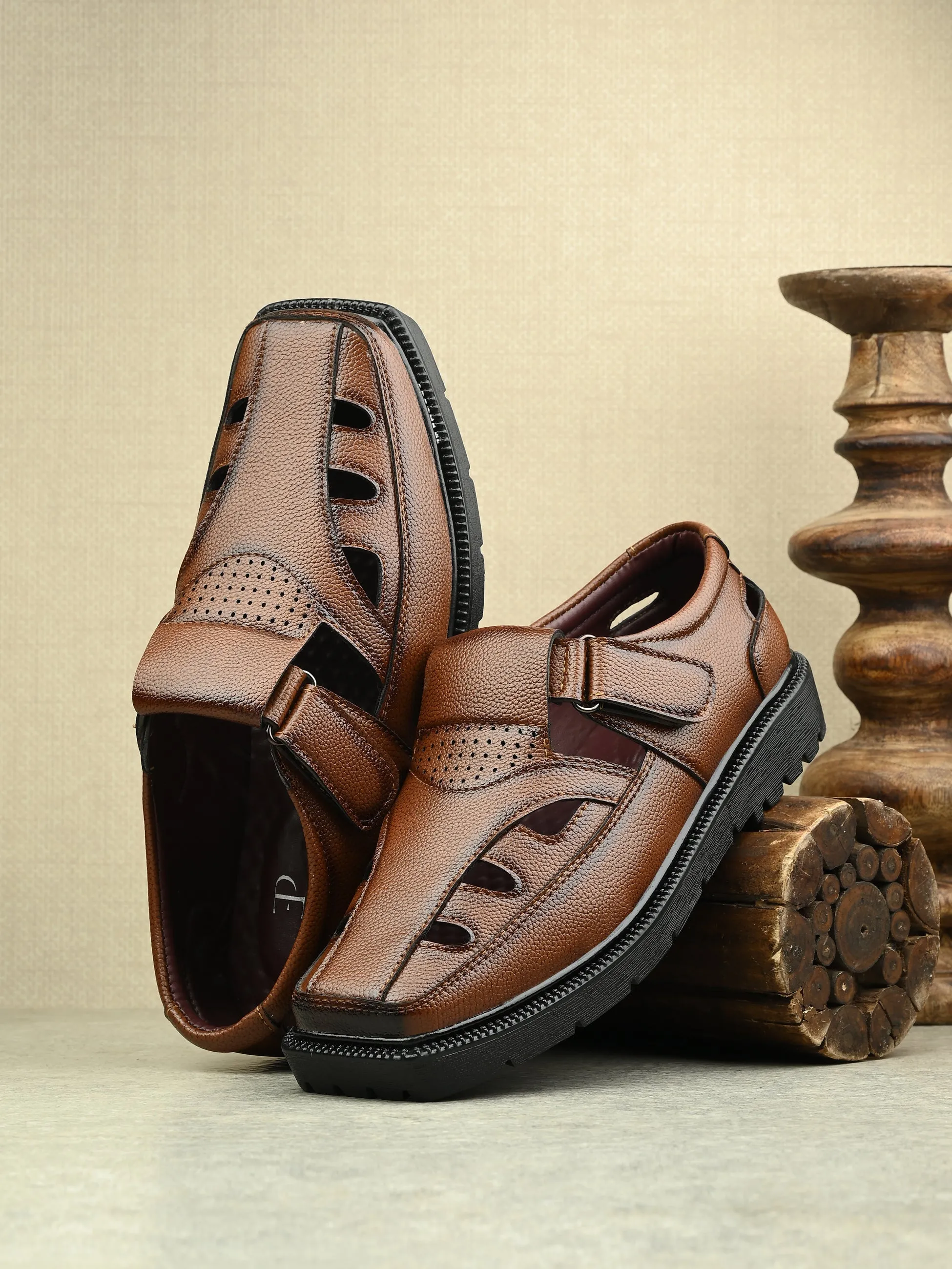 Men Shoe-Style Sandals