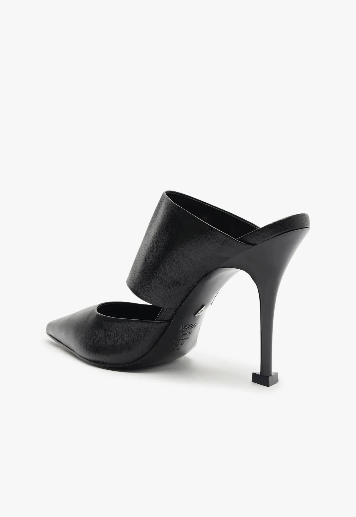 Quereda Leather Pump