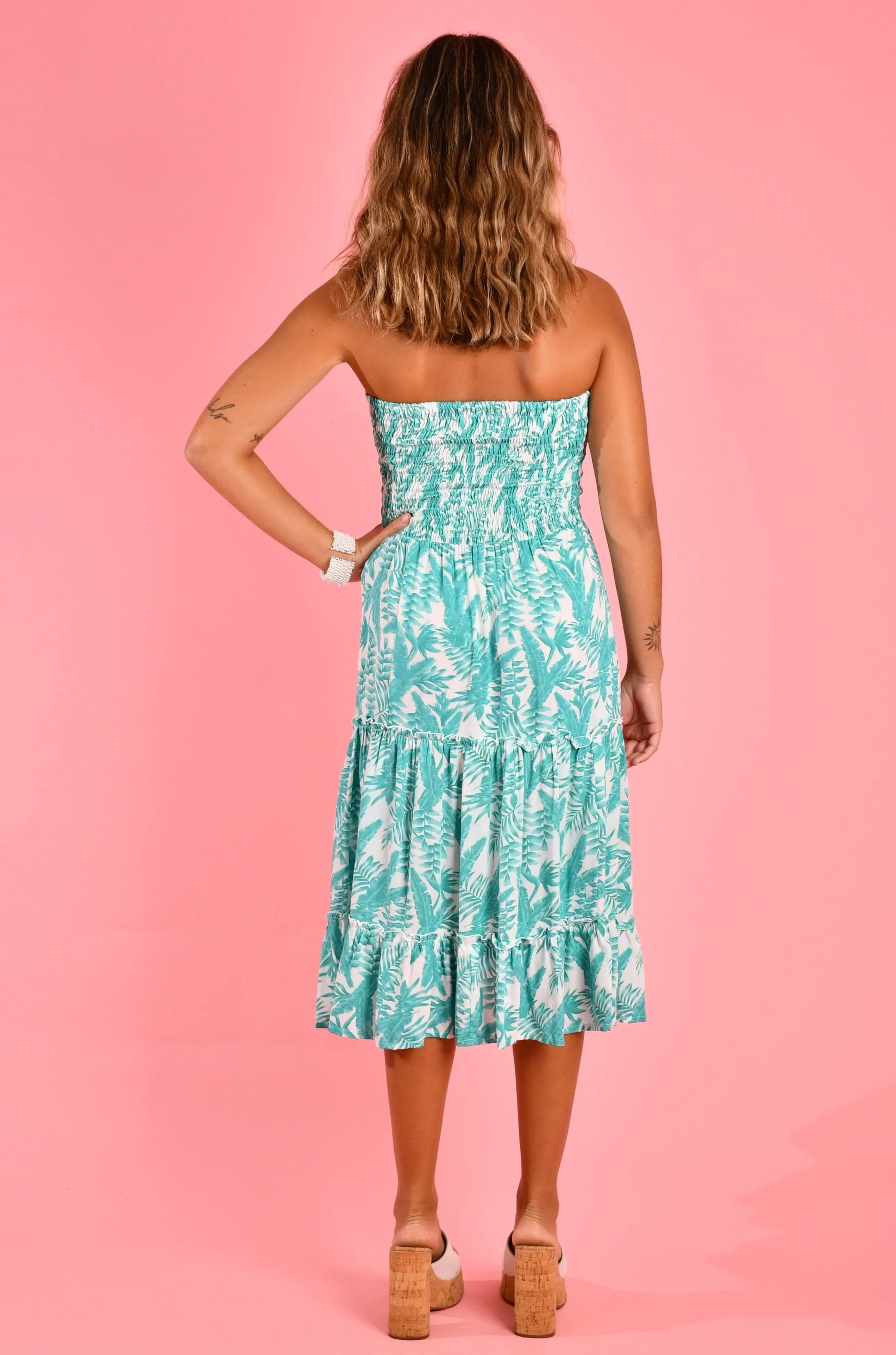 VGLD218 - 3/4 TIERED ROUCHED DRESS - TROPICAL ESCAPE MINT